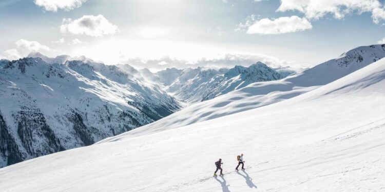 Rodzinne Narciarskie Przygody: Magia Gór i Wspólne Emocje - Ciekawostki wyjazd na narty